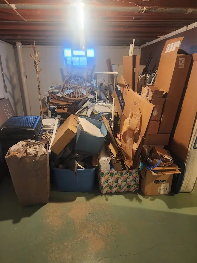 Roll-off dumpster container at job site for 15 Yard Dumpster Rental in Pullman